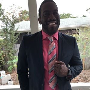 Meet your Posher, Clevon